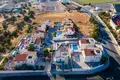 Mieszkanie 3 pokoi 140 m² Peyia, Cypr
