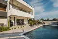 Dom 5 pokojów 303 m² Cepljani, Chorwacja