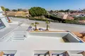 4-Schlafzimmer-Villa 285 m² Torrevieja, Spanien