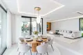 4-Schlafzimmer-Villa 543 m² Artola, Spanien