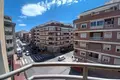 Mieszkanie 3 pokoi 141 m² Torrevieja, Hiszpania