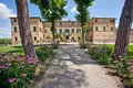 Villa 10 bedrooms 4 331 m² Siena, Italy