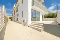 Mieszkanie 3 pokoi 122 m² Empa, Cypr