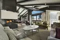 Chalet 6 bedrooms  in Courchevel, France