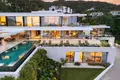 Villa 8 bedrooms  San Pedro Alcantara, Spain
