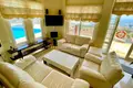 Haus 1 zimmer 180 m² Kargıcak, Türkei