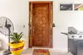 Haus 3 Schlafzimmer 204 m² Six Huts, Honduras