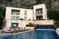 Villa de 4 dormitorios 600 m² Sveti Stefan, Montenegro