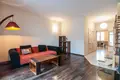 Mieszkanie 3 pokoi 89 m² Warszawa, Polska