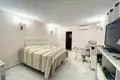 Haus 5 Schlafzimmer 345 m² Dos Hermanas, Spanien