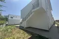 Haus 4 Schlafzimmer 200 m² Donji Stoj Shtoji i Poshtem, Montenegro