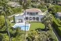 Villa de 4 dormitorios 250 m² en Francia, Francia