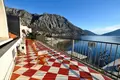 villa de 5 chambres 270 m² Risan, Monténégro