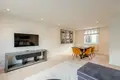 2 bedroom apartment 73 m² in London, United Kingdom
