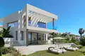 4-Zimmer-Villa 130 m² Estepona, Spanien