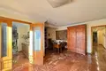 Mieszkanie 4 pokoi 256 m² Torrevieja, Hiszpania