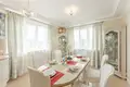 Casa 196 m² Nieharelski sielski Saviet, Belarús