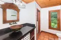 3 bedroom house 217 m² West Bay, Honduras