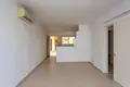 Mieszkanie 2 pokoi 78 m² Koinoteta Mandrion, Cypr
