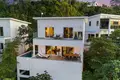 2 bedroom house 111 m² Roatan, Honduras