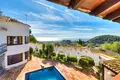 Haus 4 Schlafzimmer 450 m² Dos Hermanas, Spanien