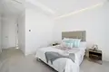 Дом 5 комнат  Rio Real, Испания