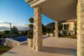 Villa de 2 habitaciones 175 m² Kavac, Montenegro