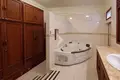 9 room villa 540 m² in Sangkat Boeng Keng Kang Ti Muoy, Cambodia