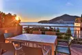 Mieszkanie 3 pokoi 195 m² Budva, Czarnogóra