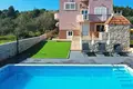 Villa de 7 dormitorios 500 m² Mrljane, Croacia