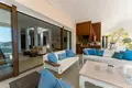 4 bedroom house 490 m² Benahavis, Spain