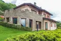 4 bedroom Villa 350 m² Como, Italy