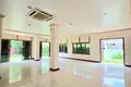Wohnung 4 Schlafzimmer  Si Sunthon, Thailand