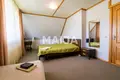 Casa 30 habitaciones 1 713 m² Kalniena, Letonia