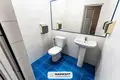 Oficina 5 habitaciones 88 m² en Minsk, Belarús