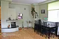 Dom 10 pokojów 700 m² Ryga, Łotwa