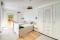 4 bedroom house 242 m² Dos Hermanas, Spain