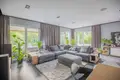 Mieszkanie 4 pokoi 145 m² Warszawa, Polska