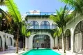 Villa 4 pièces 255 m² Kedonganan, Indonésie