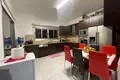 Квартира 4 спальни 200 м² Като Полемидия, Кипр
