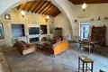Bungalow 4 Schlafzimmer 260 m² in Agios Tychonas, Zypern
