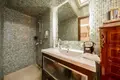 Mieszkanie 3 pokoi 275 m² Marbella, Hiszpania
