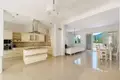 Villa 8 habitaciones 850 m² Budva, Montenegro