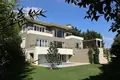 Complexe résidentiel New complex of villas with around-the-clock security and a yacht marina, Istanbul, Turkey