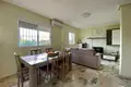 Szeregowiec 2 pokoi 85 m² Orihuela, Hiszpania