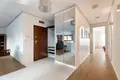 Apartamento 3 habitaciones 103 m² en Varsovia, Polonia