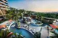 Complexe résidentiel New high-rise residence with swimming pools, waterfalls and jacuzzis, Pattaya, Thailand