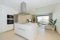Mieszkanie 2 pokoi 105 m² Marbella, Hiszpania