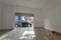 🌊🏢 BUSINESS PREMISES FOR SALE IN LUNGOMARE, VLORA. 📍 Near Supermarket “Xhihanka”  