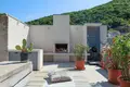 Квартира 3 спальни 170 м² Будва, Черногория